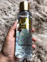 BODYMIST PERFUME MABUL ISLAND BOMBSHELL FRESH WITH GLITTER WANGI BYDHIA ORIGINAL HQ