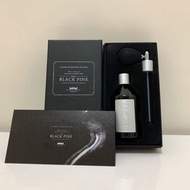 Initial Black Pine Perfume 香水