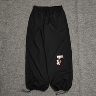 Code : Graphy Basic Essential Black Nylon Baloon Pants