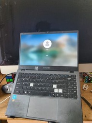 CHUWI 手提電腦  三年都系插住電用電池唔知點樣。