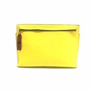 LOEWE 黃色 t pouch 手拿包