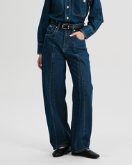 (พร้อมส่ง) GLOSSIBLE OSCAR CURVE JEAN