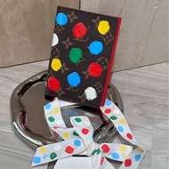 LV x 草間彌生聯名款老花護照套