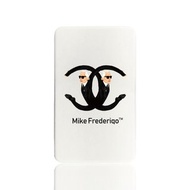 【Mike Frederiqo】 正版聯名授權 磁吸無線充 PD快速充電 Karl白