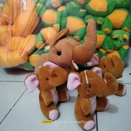 Stuffed elephant gives birth3