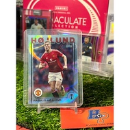 Rasmus Hojlund Raindrop Topps UCC 2024/25 Football Card