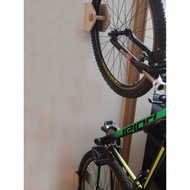 2pcs Wall Mounted Hanging Bike Rack