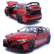 Bburago | 118 Alfa Romeo Giulia Gtam Red Diecast Model Car