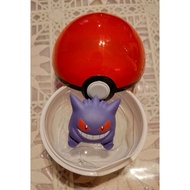 Pokemon Gengar Pokeball Figure Display