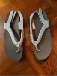 Fitflop 涼鞋