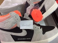 Nike Air Jordan 1 OG 中性灰