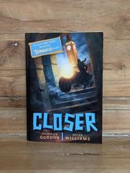 CLOSER by RODERICK GORDON & BRIAN WILLIAMS