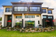 Jeju Bandi House Pension