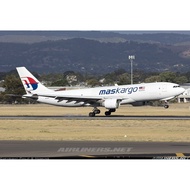 BIG SIZE Malaysia Airlines MAS Kargo Aircraft Airplane Airbus A330 -200F Display model 1/120 Premium