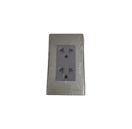 Duplex Universal Outlet with Ground and Plate 2 Gang Convenience Outlet with Ground and Plate 16A 25