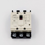 NF30-CS/3P NO-FUSE BREAKER MCCB เบรกเกอร์ 3โพ พิกัดกระแส:10A 15A 20A 30A AC220V 2.5KA Ui500V Uimp4KV