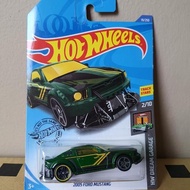 HOTWHEELS 2005 FORD MUSTANG GREENOriginal