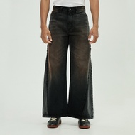 Vineca Flared Panel Jeans