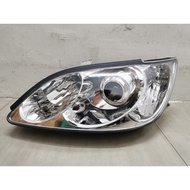 TOYOTA CAMRY ACV30 2005 YEAR FRONT HEAD LAMP / HEAD LIGHT / DEPAN LAMPU BESAR ( 2.4 CC ) ( HID TYPE 