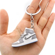Mini shoe keychain 3D keychain bag pendant, car key pendant, streetwear accessories, mini shoe model