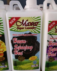 PELICIN STRIKA DAN PEWANGI PAKAIAN LAUNDRY MAWAR - EMBRACE 900ML COD