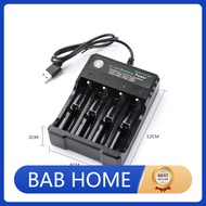 4 Slots 18650 Batteries Lithium Ion Battery Charger Travel USB Charger DC 4.2V 1000mA Output