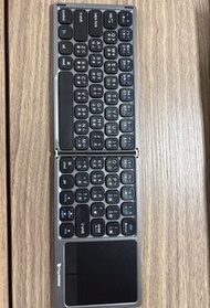 DigiMOMO 可摺疊觸控鍵盤