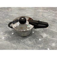 Fissler 2.5L Japanese pot. Can be used on all stoves