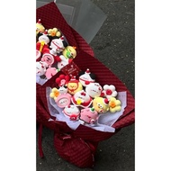 (DELIVERY AFTER 2 DAYS) Clay flower bouquet makes a meaningful graduation gift