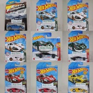 Hotwheels hot wheels '67 ford GT40 gt 40 MK.IV MK IV factory sealed HW race DAY 1 retro racers gulf 