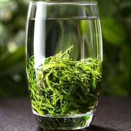 118,000 people collect (small) Green Tea 2024 New Tea with mountains, clouds, sunshine and enough fr
