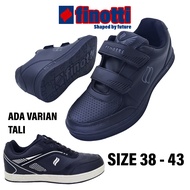 Finotti Saturnus 03 04 plain black school sneakers