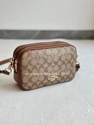 🎀順豐包郵 全新 💙COACH F68168 斜孭袋 塗層帆布配牛皮｜Color 啡色+卡其色｜Size 25×16×9💙收據配件全齊適合送禮 嚴格檢測貨品絕對完美 限順豐發貨交面勿擾 自用 禮物 送