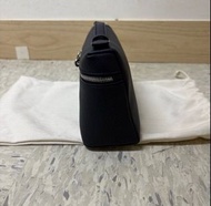 Loro Piana LP19 飯盒包 午夜藍