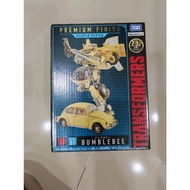 Transformers Premium Finish Studio Series 01 Bumblebee