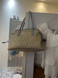 COACH 經典 Monogram 手袋