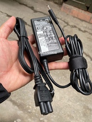 Sạc laptop Dell Inspiron 5378 P69G P69G001