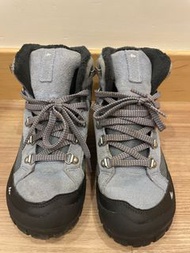 DECATHLON 小童雪靴 EU33