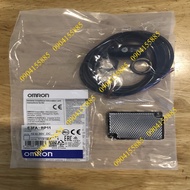 Optical sensor E3FA-RP11