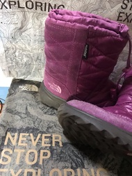 北臉The north face 女童靴，17公分、原價3380買的，小朋友沒穿幾次就長大