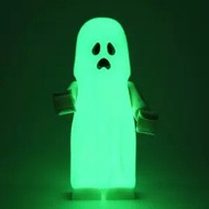 Luminous Ghost - Ghost (Glow In The Dark)with Pointed Top Shroud - Gen043 Character