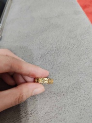 916 Solid Gold Coin and Dollars Ring