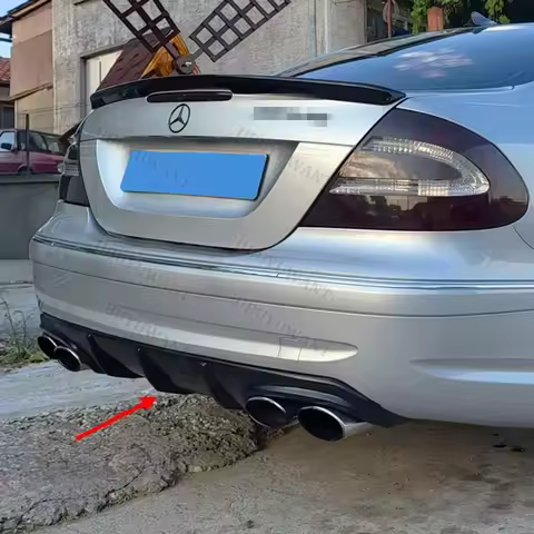 For Benz W209 Rear Bumper Diffuser Lip CLK63/CLK55 AMG 2004-2007 Carbon Fiber Car Exhaust Splitter S