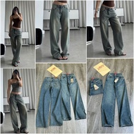 LOW-RISE WIDE-LEG JEANS LOW-RISE WIDE-LEG jeans