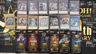 Yu-Gi-Oh 遊戲王 OCG 20週年歷代主角決鬥者禮盒《20th Anniversary Duelist Box》｜特典卡+卡包+卡套+卡墊+特典鋼卡｜全新未開封