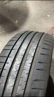 Michelin Pilot Sport 米芝蓮 Michelin PS4 245 45R19，帶靜音棉呔