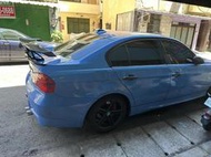 BMW E90 320 2005年 開了九年  基本上該換的全都換了 該整理得也全部都整理 全車無待修 貸款我可以請我認