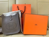 Hermes Mini Evelyne 大象灰