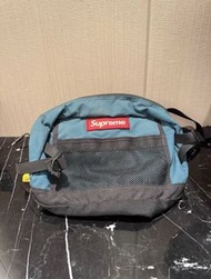 Supreme 腰包