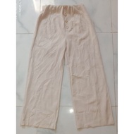 Waist 22-30 Pants Length 33 Inches Front Hips 18 Inches.